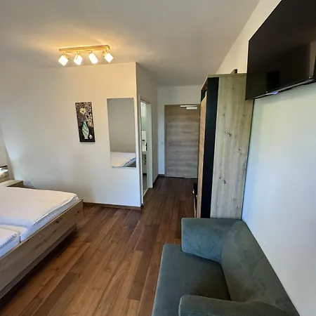 Blockheidehof Гмюнд